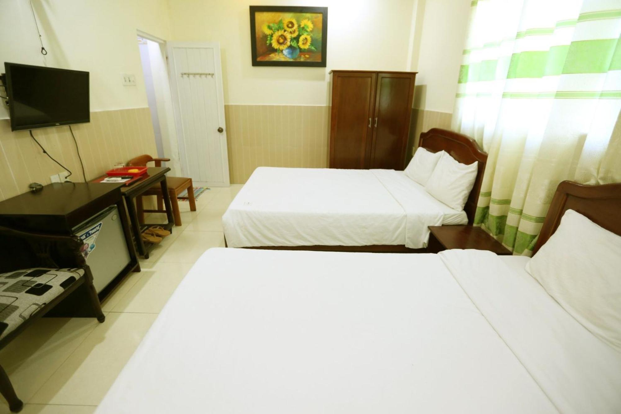 Minh Quang Hotel Хойан Экстерьер фото